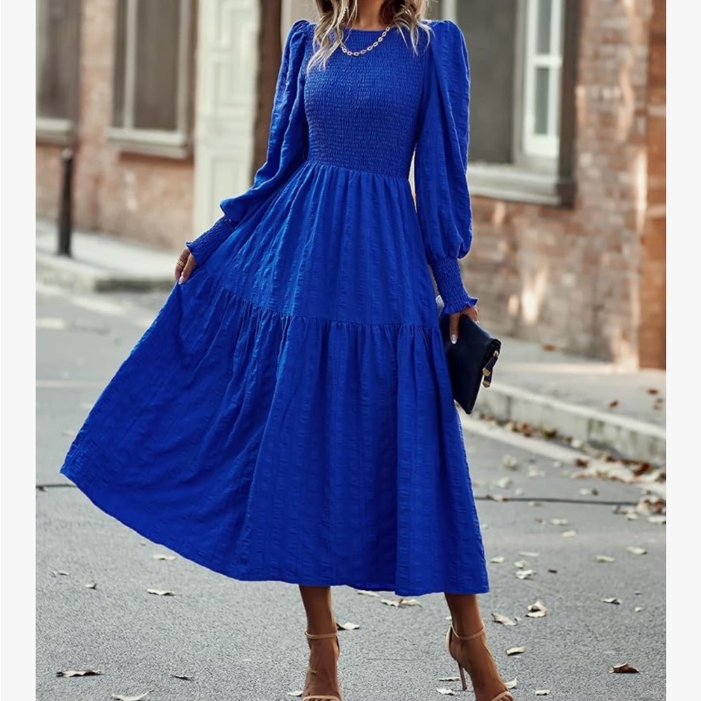 Elegant Blue Maxi Dress